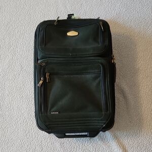 Ricardo Santa Cruz Geuine Leather Trim Green Nylon Outer Luggage Resortwear